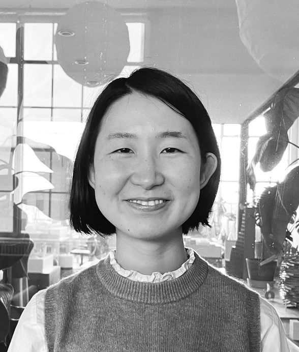 Erika-Hattori-bw